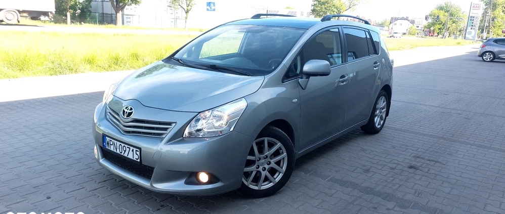 Toyota Verso cena 28900 przebieg: 224300, rok produkcji 2011 z Płońsk małe 596